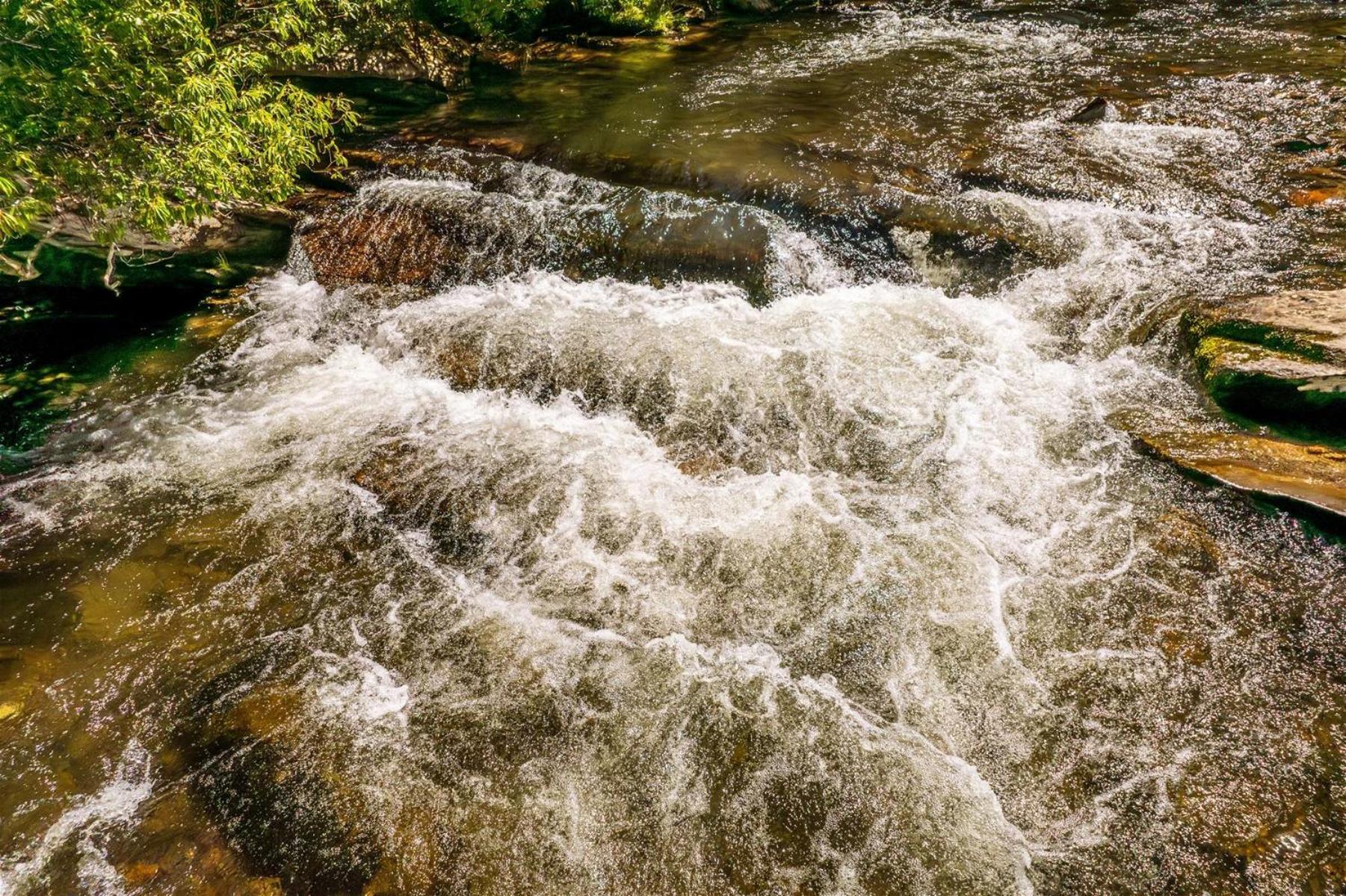 Waterfall Hideaway Брайсън Сити Екстериор снимка