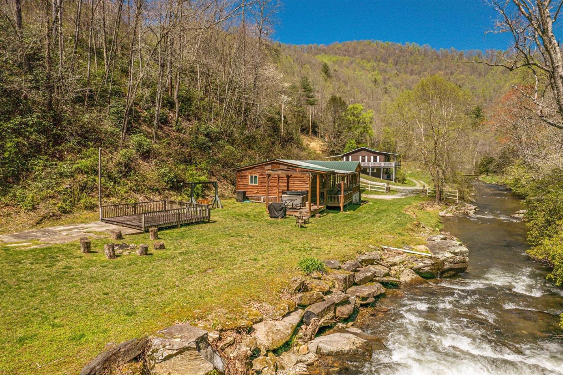 Waterfall Hideaway Брайсън Сити Екстериор снимка