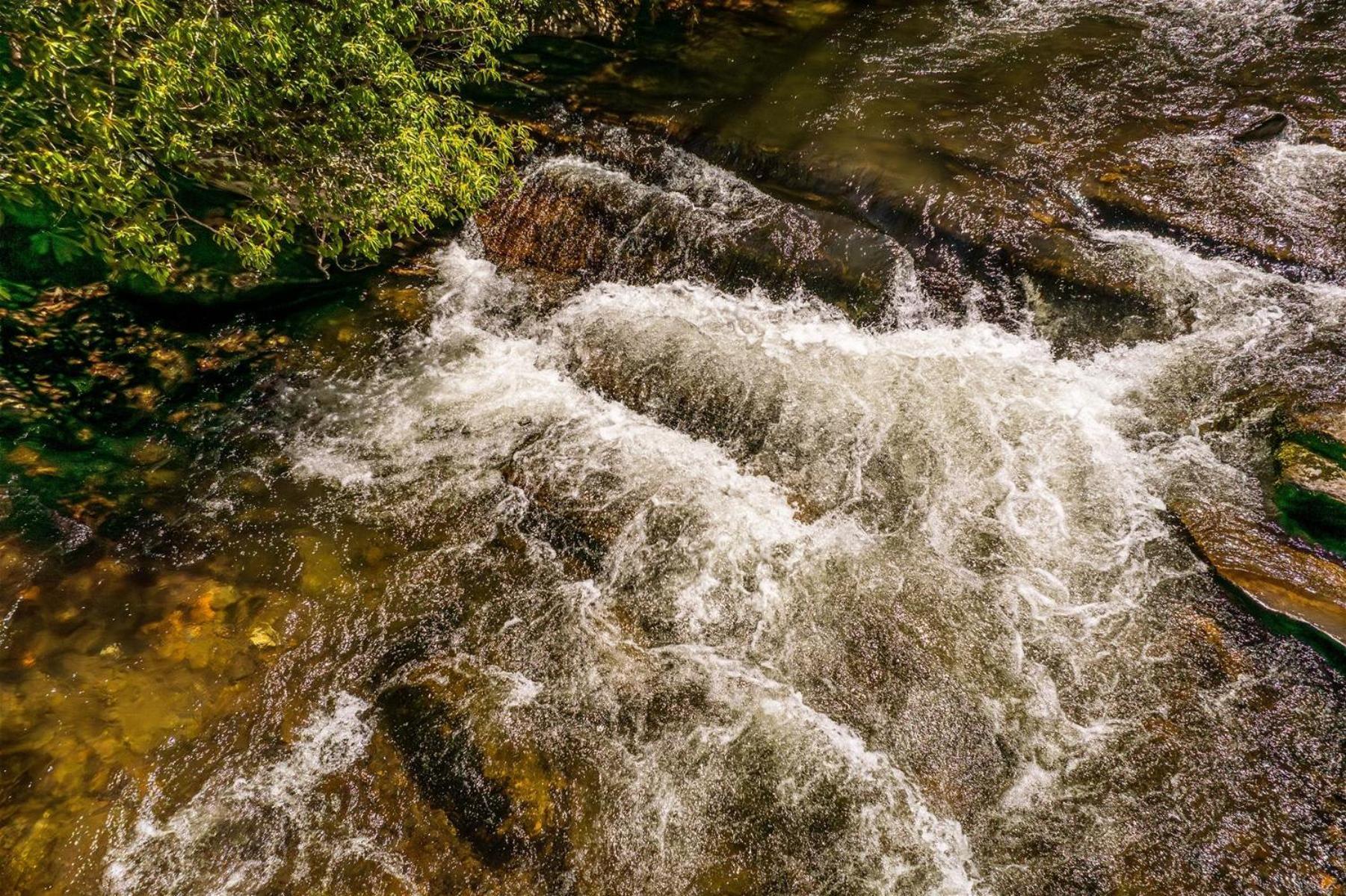 Waterfall Hideaway Брайсън Сити Екстериор снимка