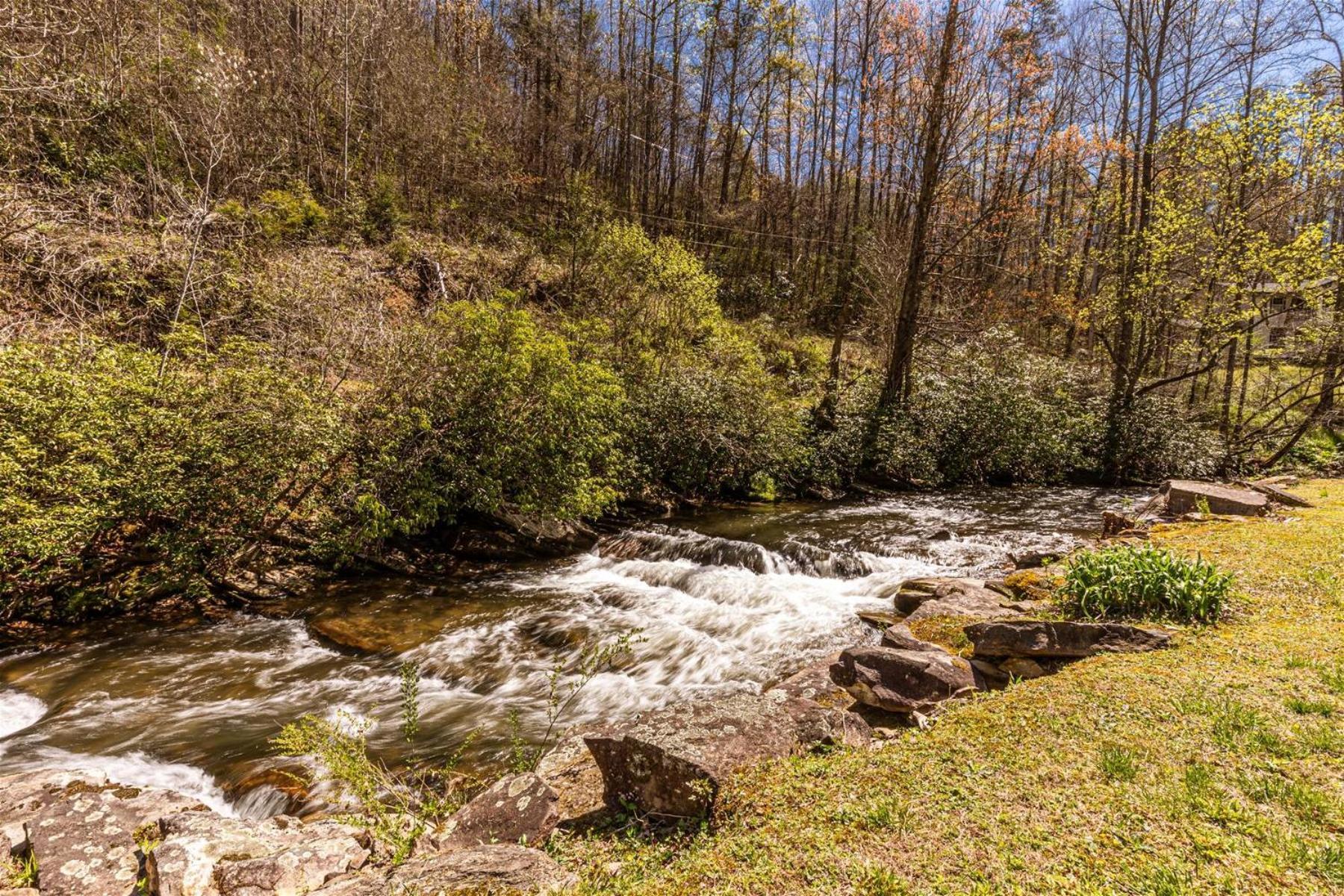 Waterfall Hideaway Брайсън Сити Екстериор снимка