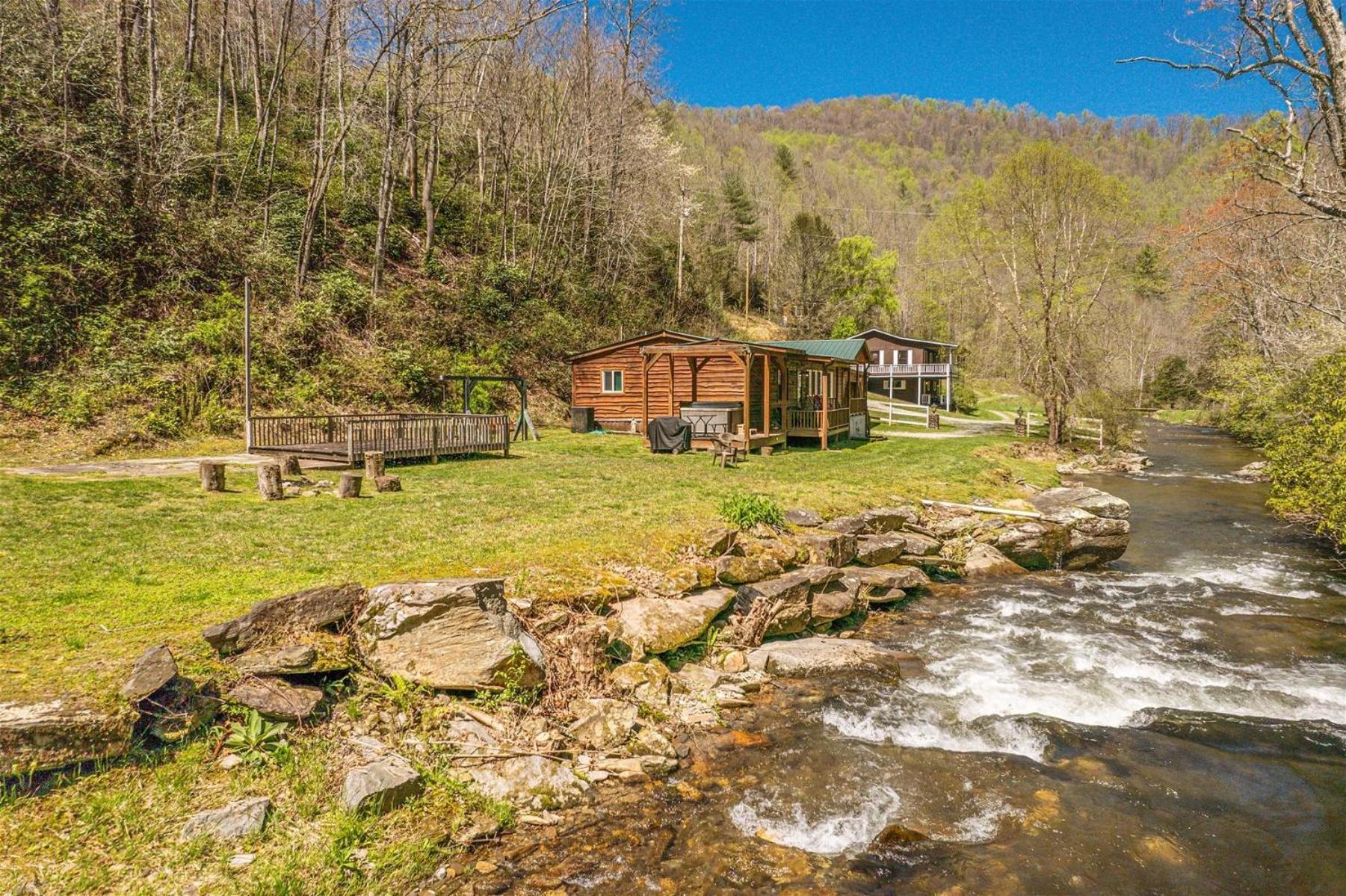 Waterfall Hideaway Брайсън Сити Екстериор снимка