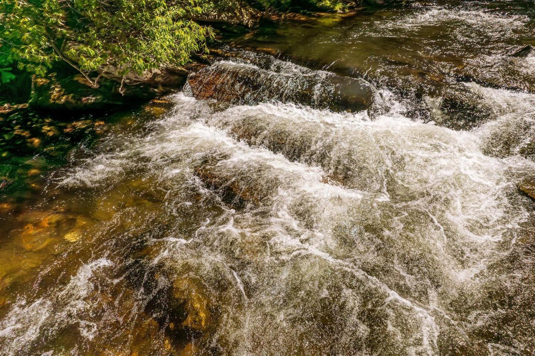 Waterfall Hideaway Брайсън Сити Екстериор снимка