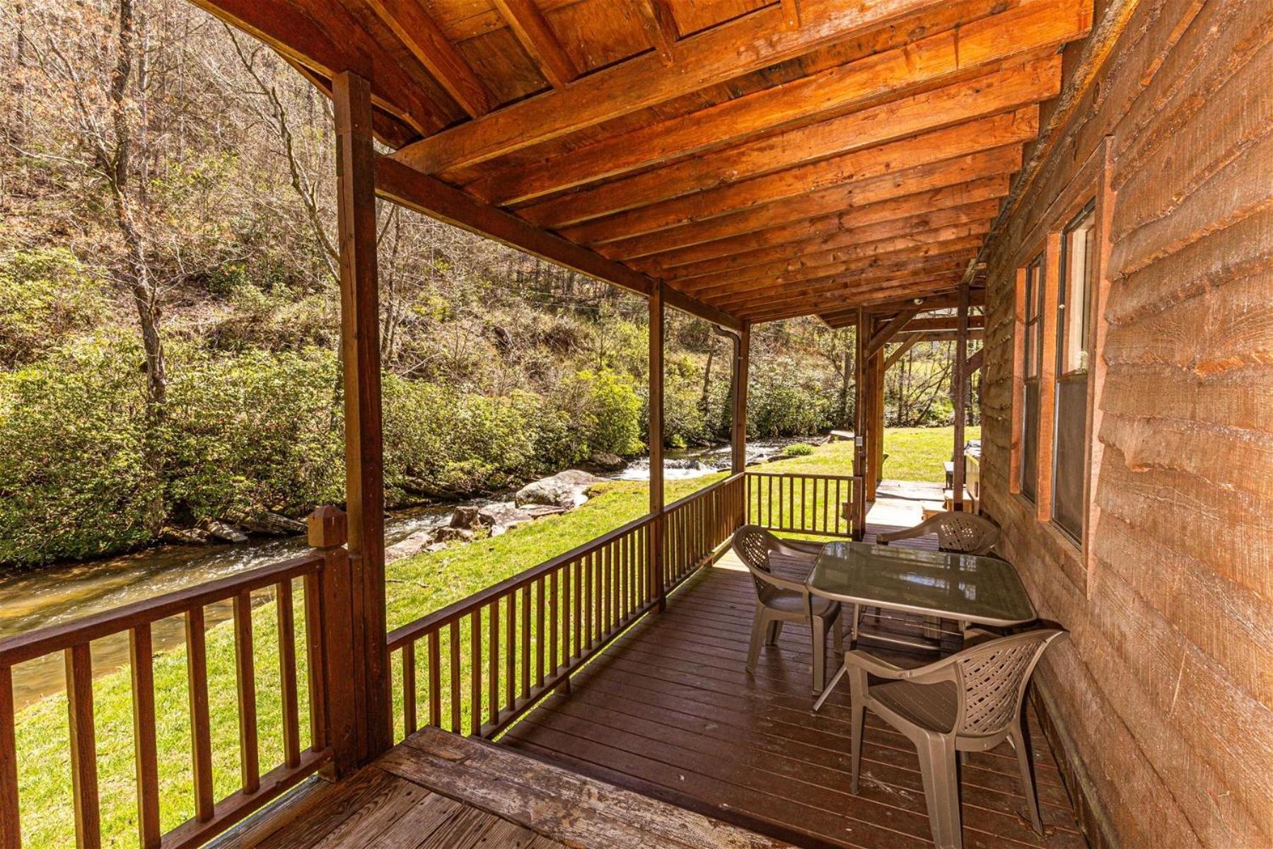 Waterfall Hideaway Брайсън Сити Екстериор снимка